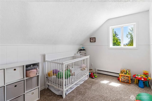 704 Columbia Street, Kelso, WA 98626