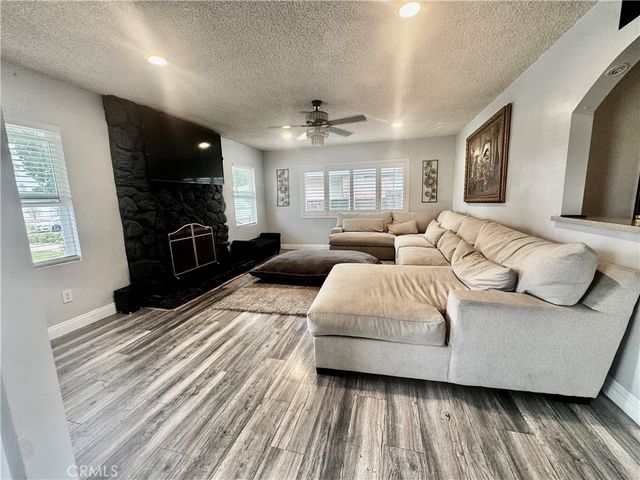 16713 Sunburst Street, North Hills, CA 91343