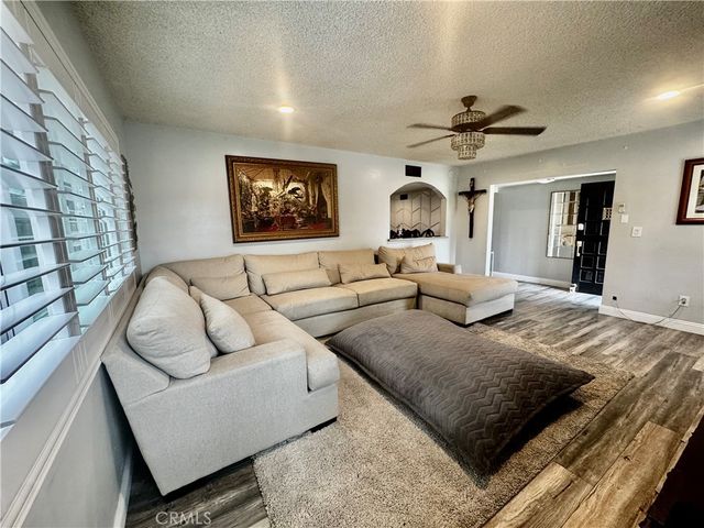 16713 Sunburst Street, North Hills, CA 91343