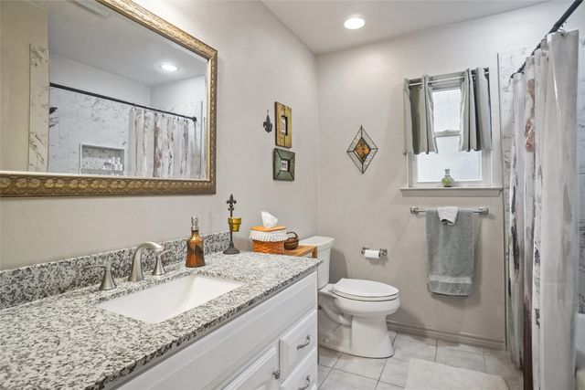 2847 Oak Forest Drive, Grapevine, TX 76051