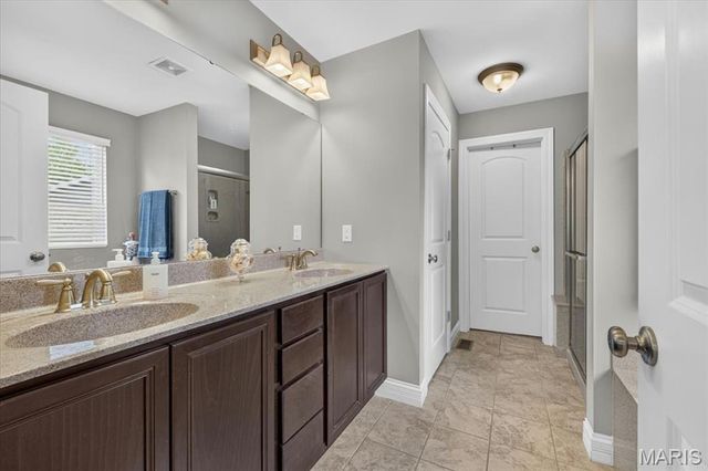 607 W Laura Court, Columbia, IL 62236