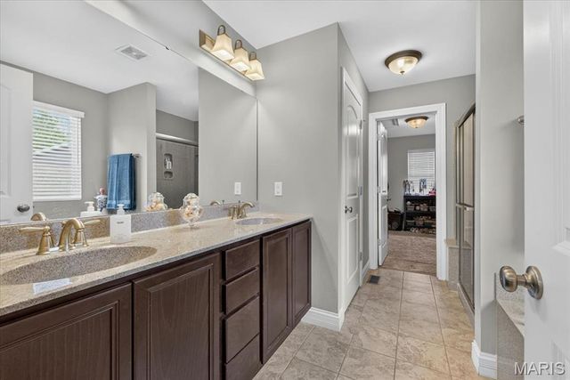 607 W Laura Court, Columbia, IL 62236
