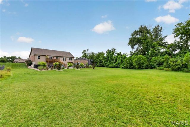 607 W Laura Court, Columbia, IL 62236