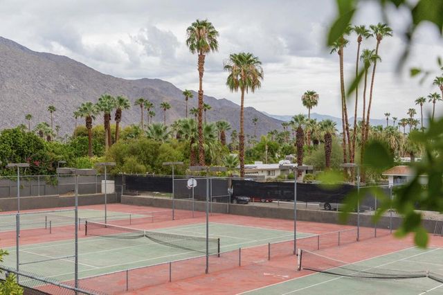 1400 E Palm Canyon Drive 214, Palm Springs, CA 92264