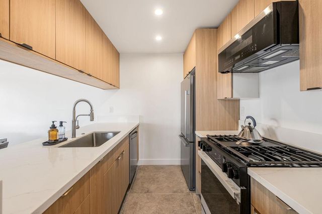 1400 E Palm Canyon Drive 214, Palm Springs, CA 92264