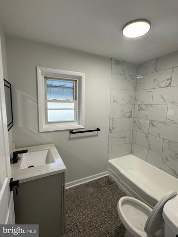 1021 MULBERRY ST, Reading, PA 19604