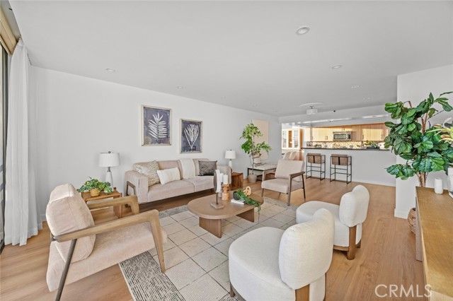 343 Pioneer Drive 1101, Glendale, CA 91203