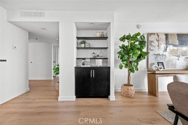 343 Pioneer Drive 1101, Glendale, CA 91203