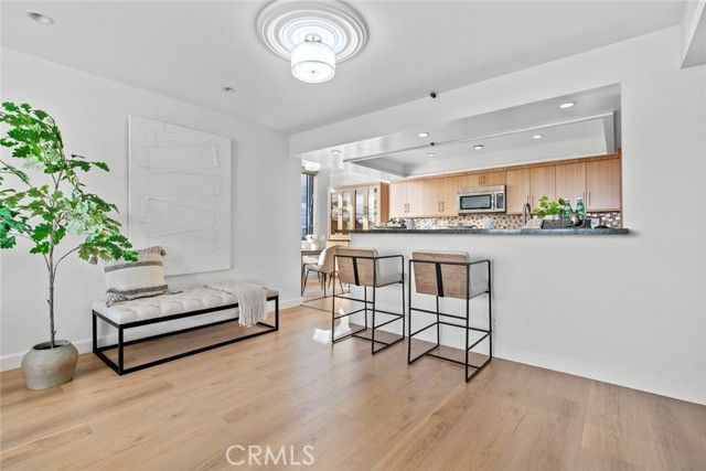 343 Pioneer Drive 1101, Glendale, CA 91203