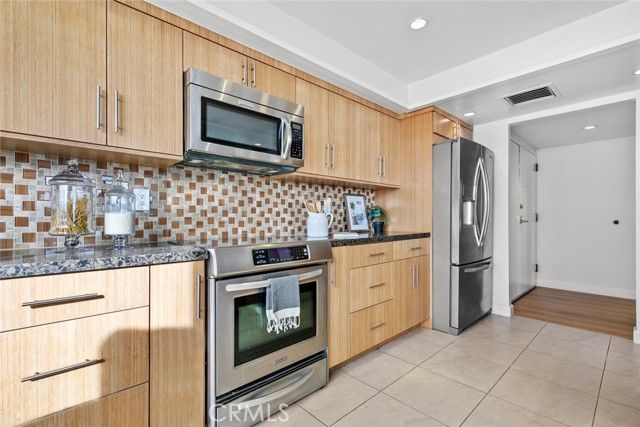 343 Pioneer Drive 1101, Glendale, CA 91203