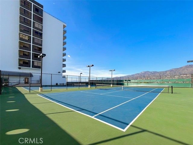 343 Pioneer Drive 1101, Glendale, CA 91203