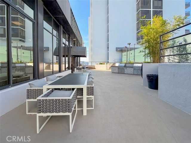 343 Pioneer Drive 1101, Glendale, CA 91203
