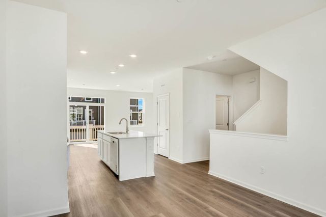 2052 Yellowstone Boulevard, Mundelein, IL 60060
