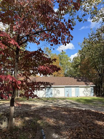 1814 State Highway 125 S, Sparta, MO 65753