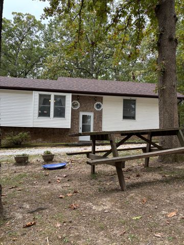 1814 State Highway 125 S, Sparta, MO 65753