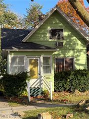 3893 E 55th Street, Cleveland, OH 44105