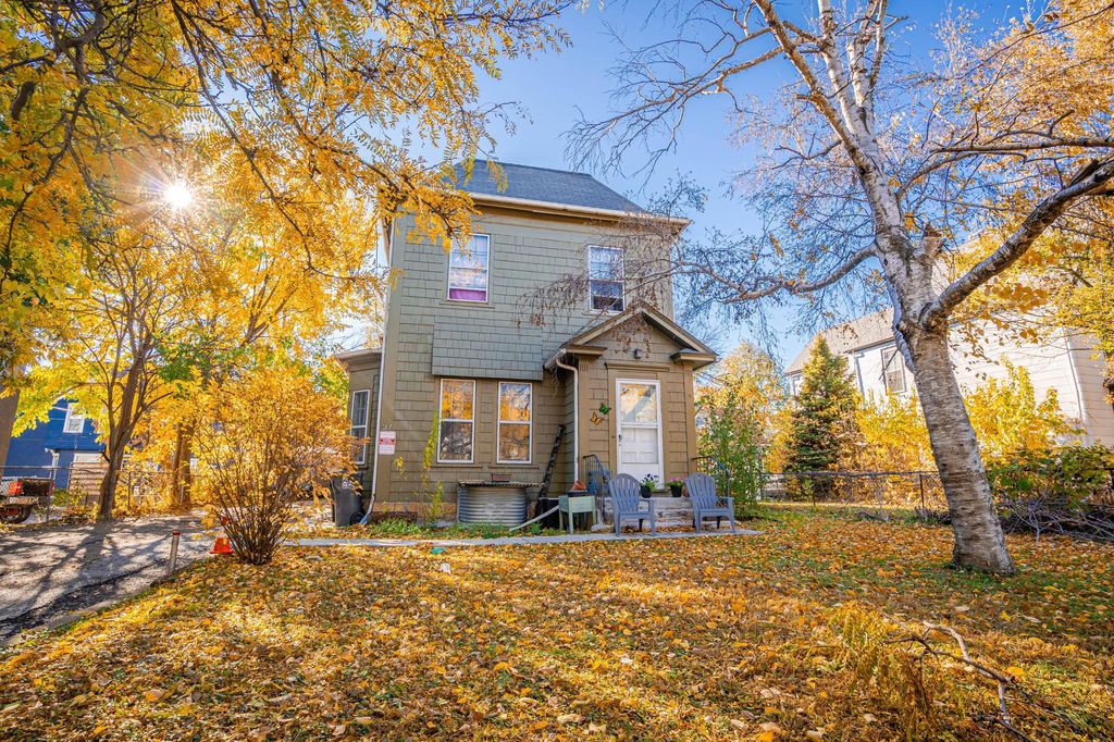 337 Maria Avenue, Saint Paul, MN 55106