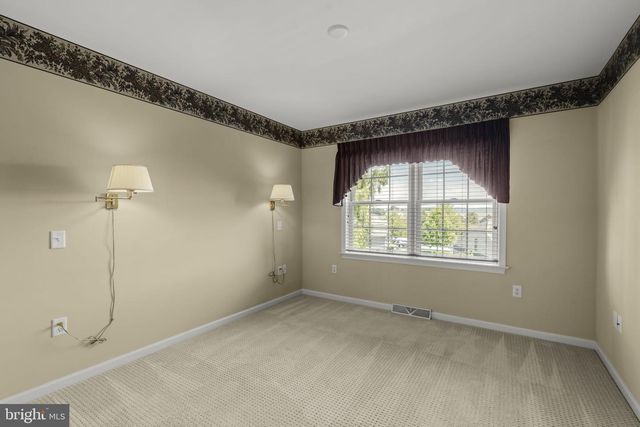 249 FIELDCREST LN, Ephrata, PA 17522