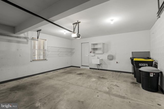 249 FIELDCREST LN, Ephrata, PA 17522