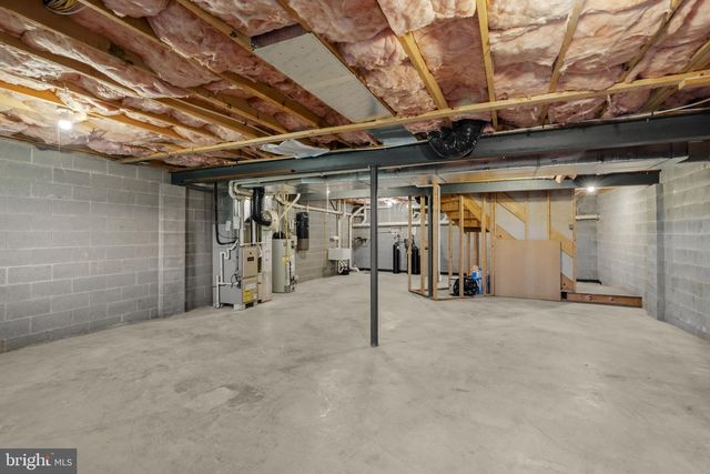 249 FIELDCREST LN, Ephrata, PA 17522