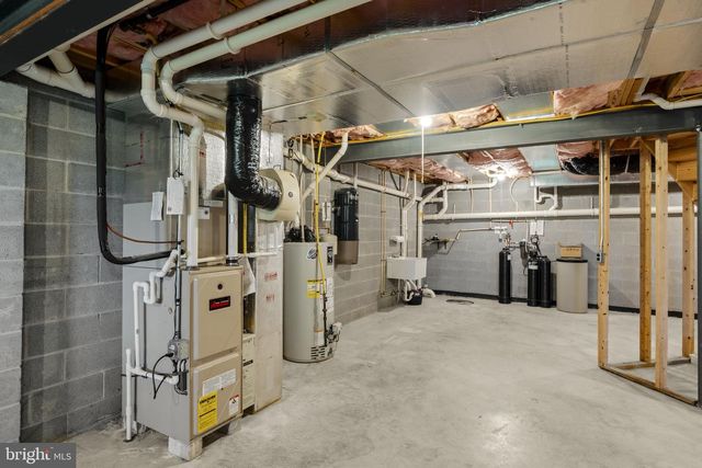 249 FIELDCREST LN, Ephrata, PA 17522