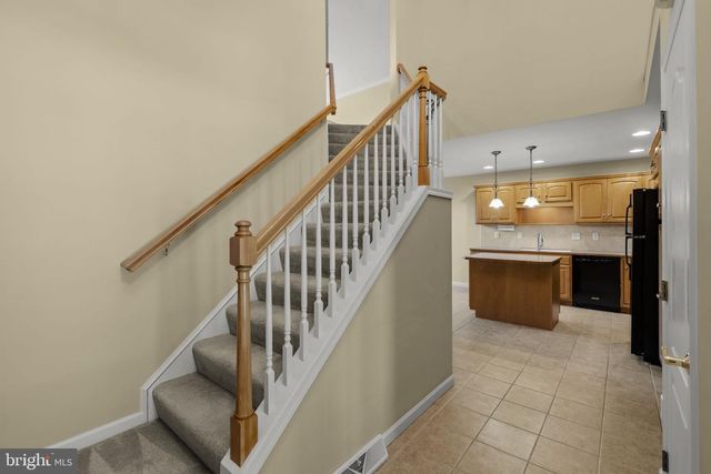 249 FIELDCREST LN, Ephrata, PA 17522
