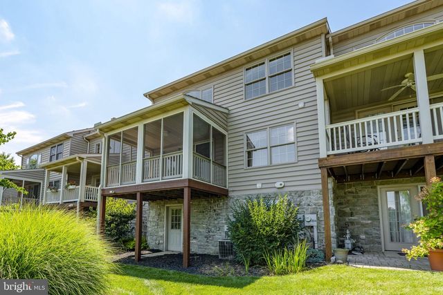 249 FIELDCREST LN, Ephrata, PA 17522