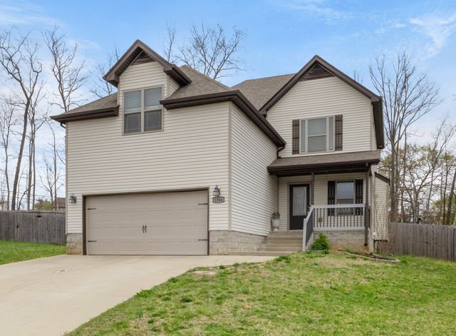 1304 Abby Lou Dr, Clarksville, TN 37040