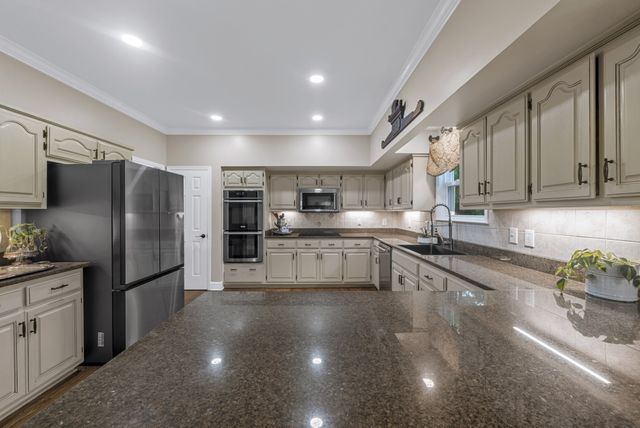 505 Windcrest Ct, Franklin, TN 37069