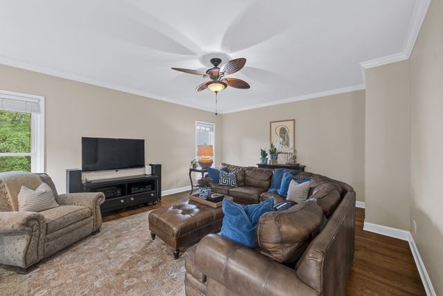505 Windcrest Ct, Franklin, TN 37069