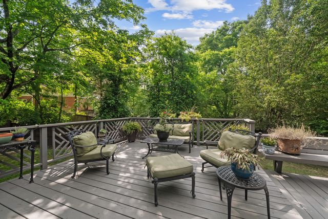 505 Windcrest Ct, Franklin, TN 37069