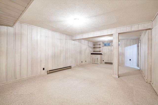 6124 Blake Ridge Road, Edina, MN 55436
