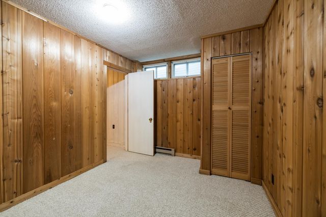 6124 Blake Ridge Road, Edina, MN 55436