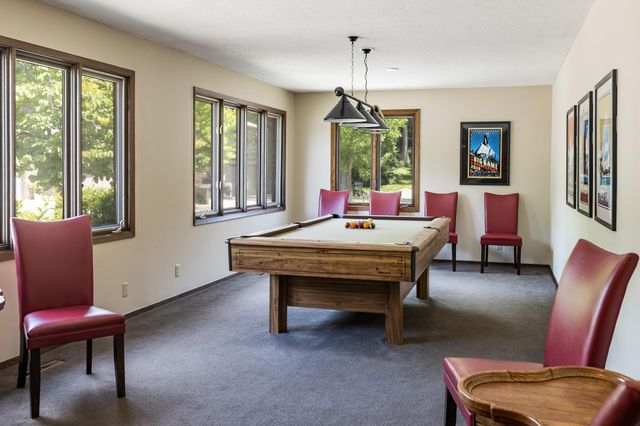 6124 Blake Ridge Road, Edina, MN 55436