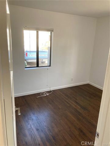 8312 Barnsley Avenue, Los Angeles, CA 90045