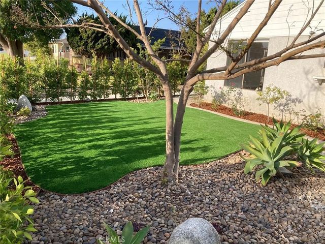 8312 Barnsley Avenue, Los Angeles, CA 90045