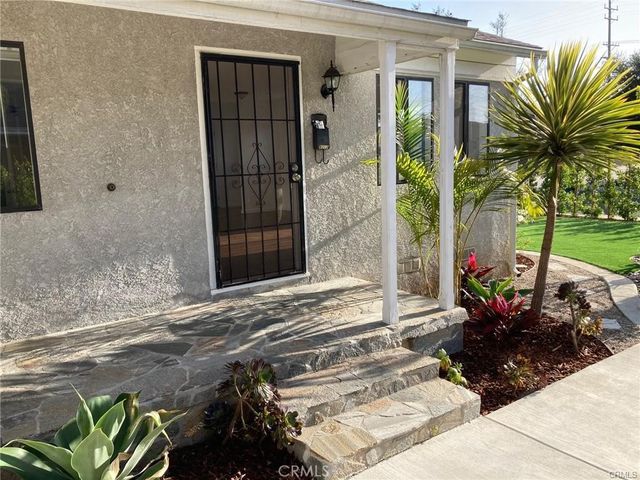 8312 Barnsley Avenue, Los Angeles, CA 90045