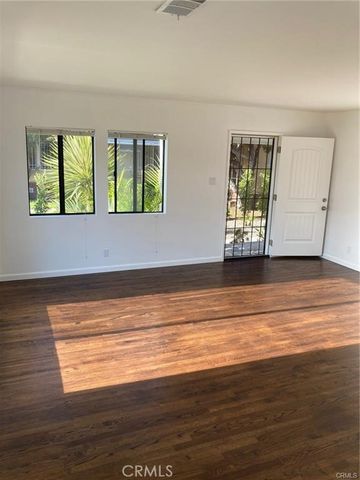 8312 Barnsley Avenue, Los Angeles, CA 90045