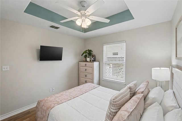 15209 Padre Island Dr 101, Corpus Christi, TX 78418