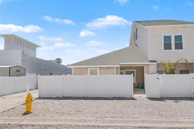 15209 Padre Island Dr 101, Corpus Christi, TX 78418