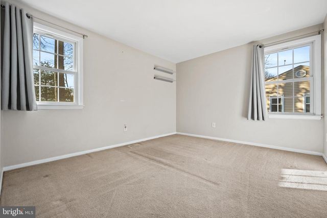 7819 FREEHOLLOW DR #7819, Falls Church, VA 22042