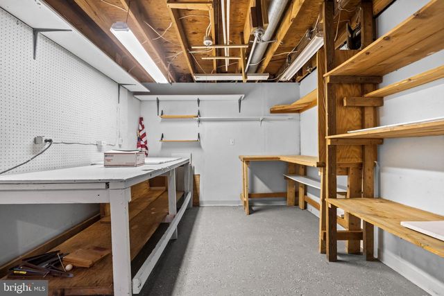 7819 FREEHOLLOW DR #7819, Falls Church, VA 22042