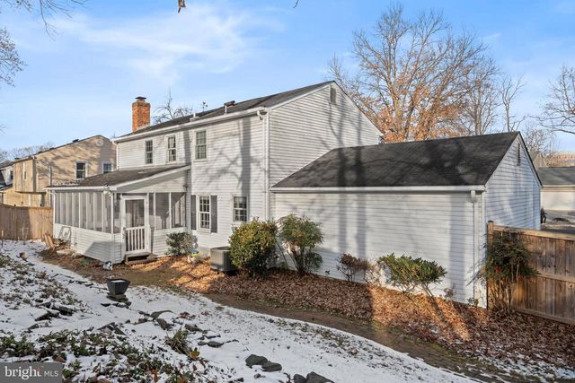 7819 FREEHOLLOW DR #7819, Falls Church, VA 22042