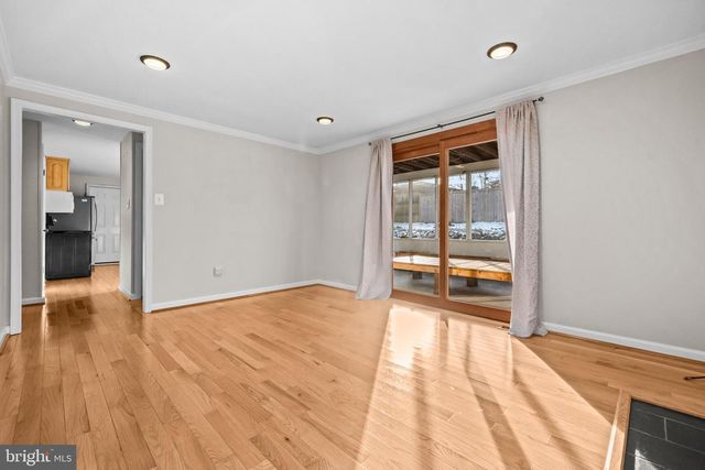 7819 FREEHOLLOW DR #7819, Falls Church, VA 22042