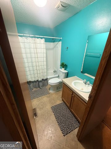 84 Skyland Drive E, Locust Grove, GA 30248