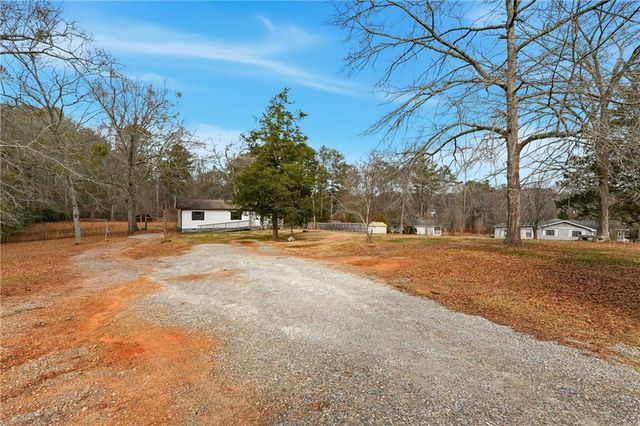 5685 Ashland Farm Road, Oxford, GA 30054
