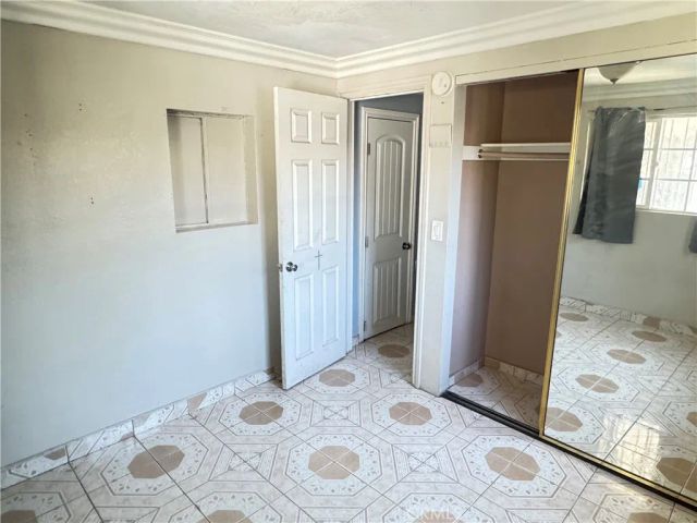 190 Meridian 87, Rialto, CA 92376