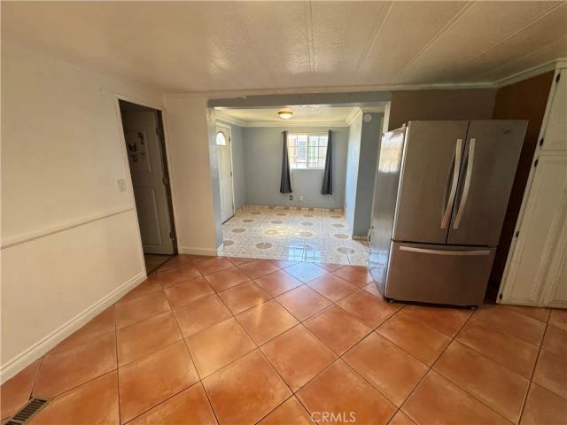 190 Meridian 87, Rialto, CA 92376