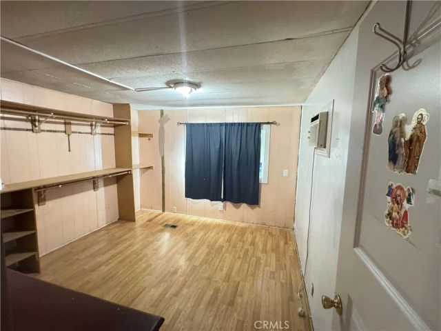 190 Meridian 87, Rialto, CA 92376