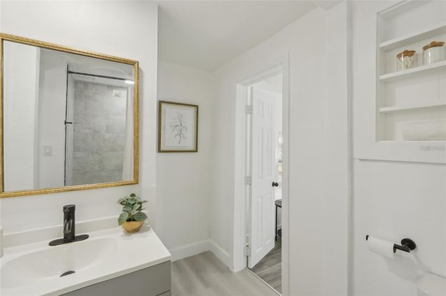 2111 E ELLICOTT STREET, Tampa, FL 33610